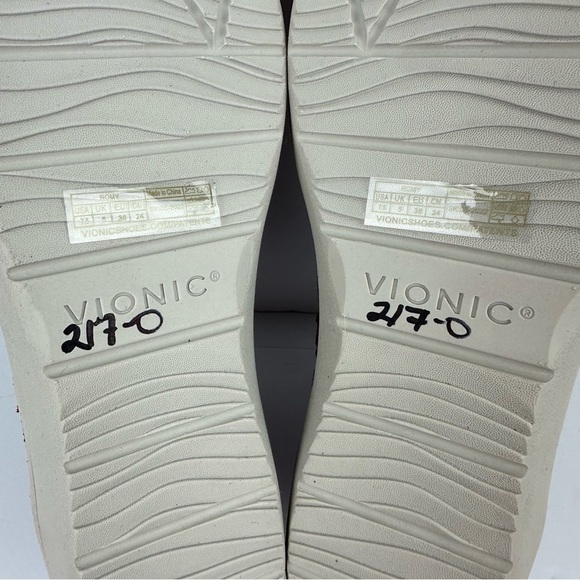 Vionic Romy Ankle Boot 7.5 Red Shiraz Zip Up Bootie Womens Brand New - Picture 8 of 10